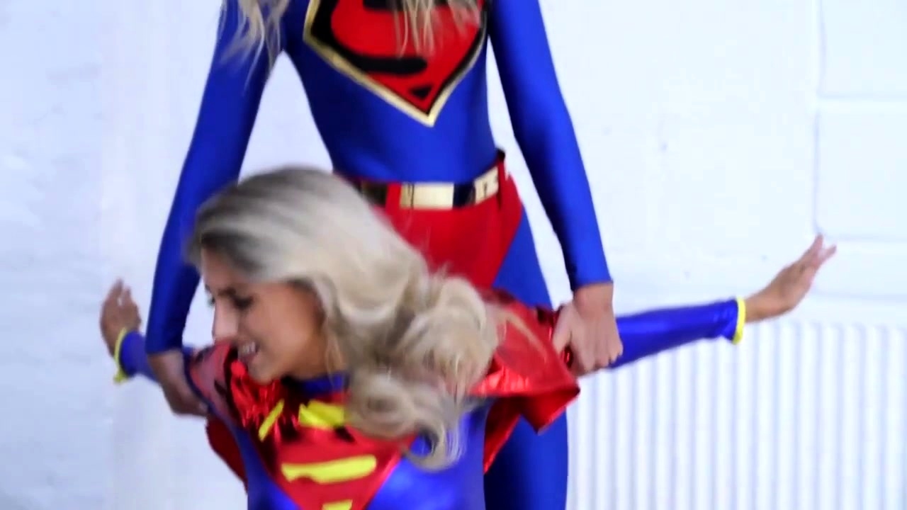 Video porno gratis in alta defenition su dispositivi mobili - Superheroines  Wonder Woman Supergirl Power Girl And Marvel - - HD21.com