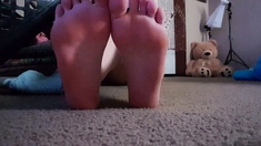 Long Foot Fetish clips at great Amateur Trampling collection